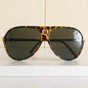 Tortoiseshell Oversized Aviator Fashion Sunglasses Swarovski Crystal Heart